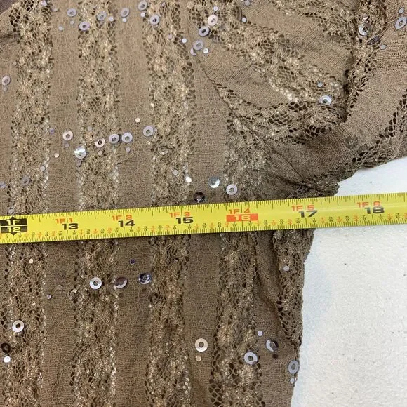 BKE Buckle Burnout Sequin Lace Top Shirt Womens L Taupe Y2K Sheer - Picture 4 of 11